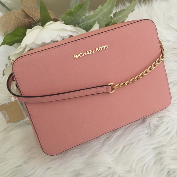 Michael Kors jet set crossbody & wallet bundle - Picture 8 of 8